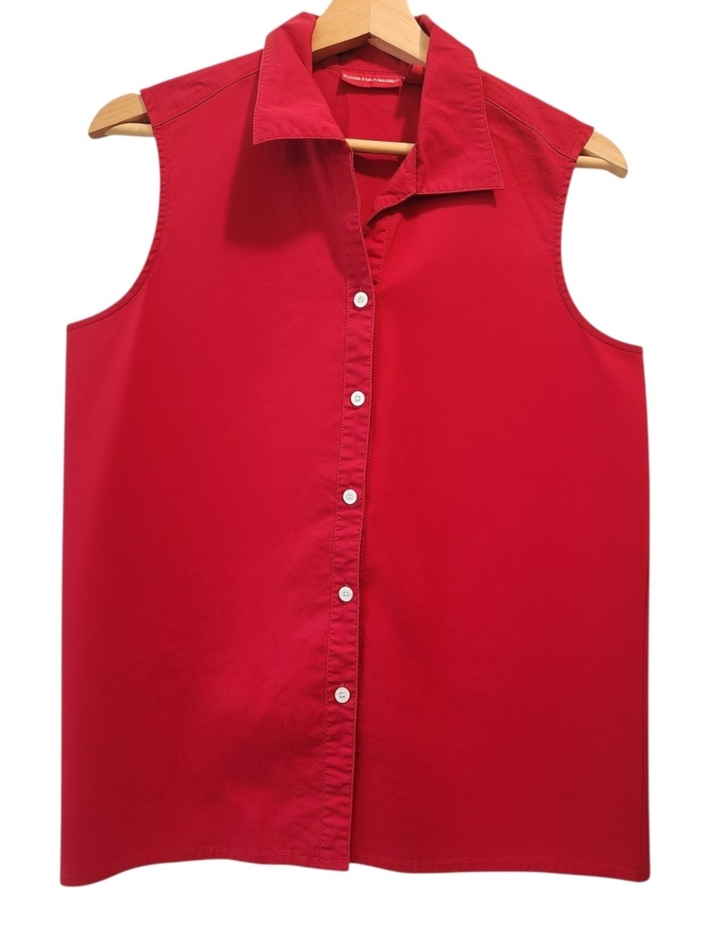 Gloria Vanderbilt Red Women’s Top. Size L